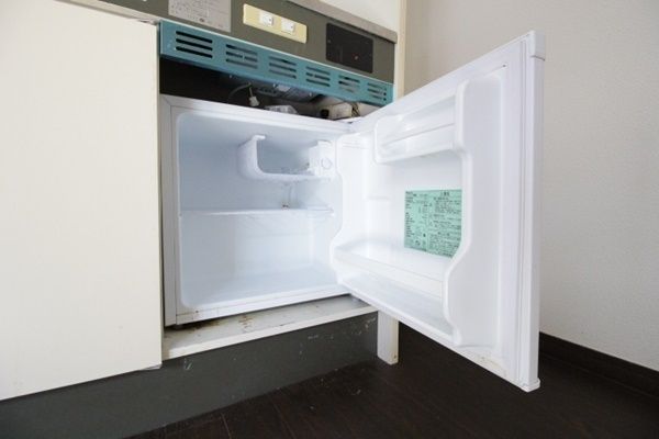 【その他設備】　便利なミニ冷蔵庫付き♪
