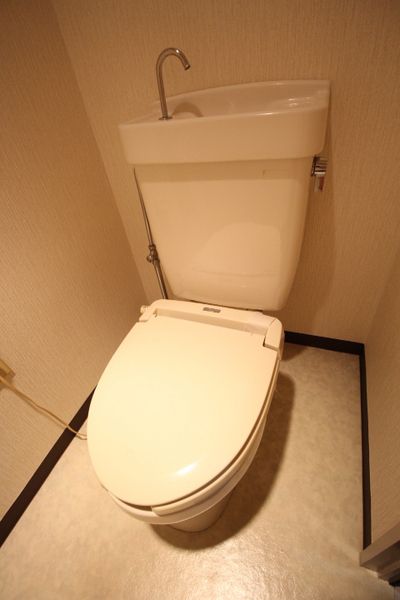 【トイレ】　うれしいバス・トイレ別♪