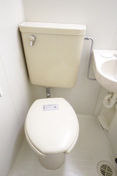 【トイレ】　コンパクトな３点式！参考画像
