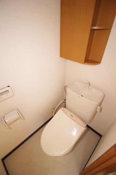【トイレ】　温水洗浄便座付き♪参考画像